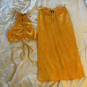Women's Two-Piece Halter Crop Top & Midi Skirt Set - Yellow Swirl